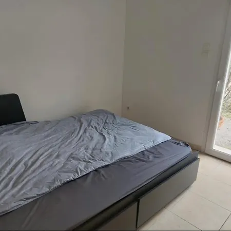 3 Bedroom Townhouse And Outdoor *